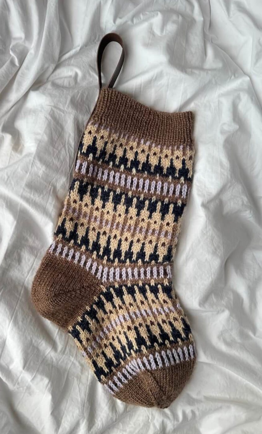 Knit the "Celeste Christmas Stocking" by Petite Knit w/ Christina